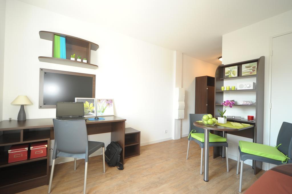 Central Fac Bourg-en-Bresse Chambre photo