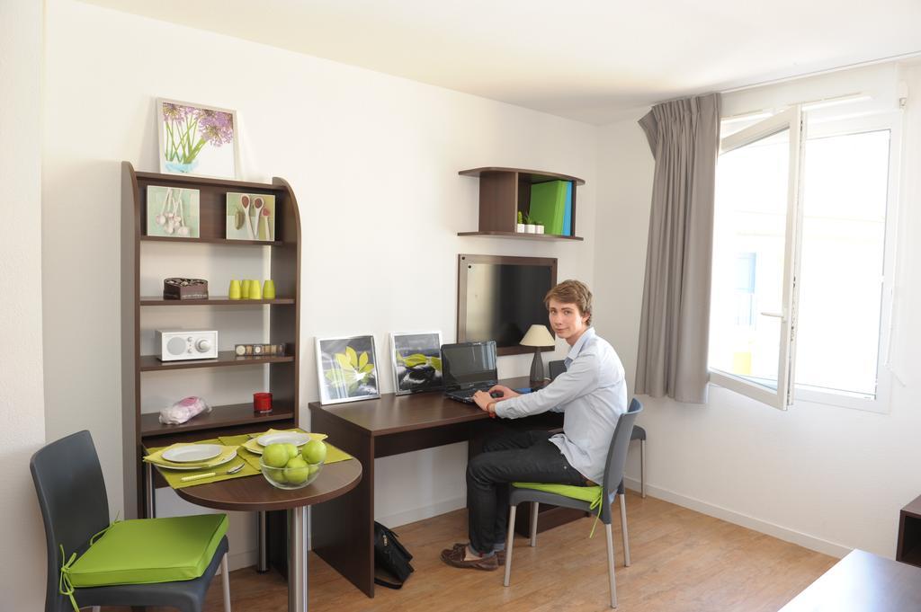 Central Fac Bourg-en-Bresse Extérieur photo