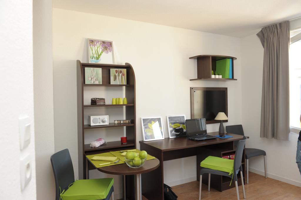 Central Fac Bourg-en-Bresse Chambre photo